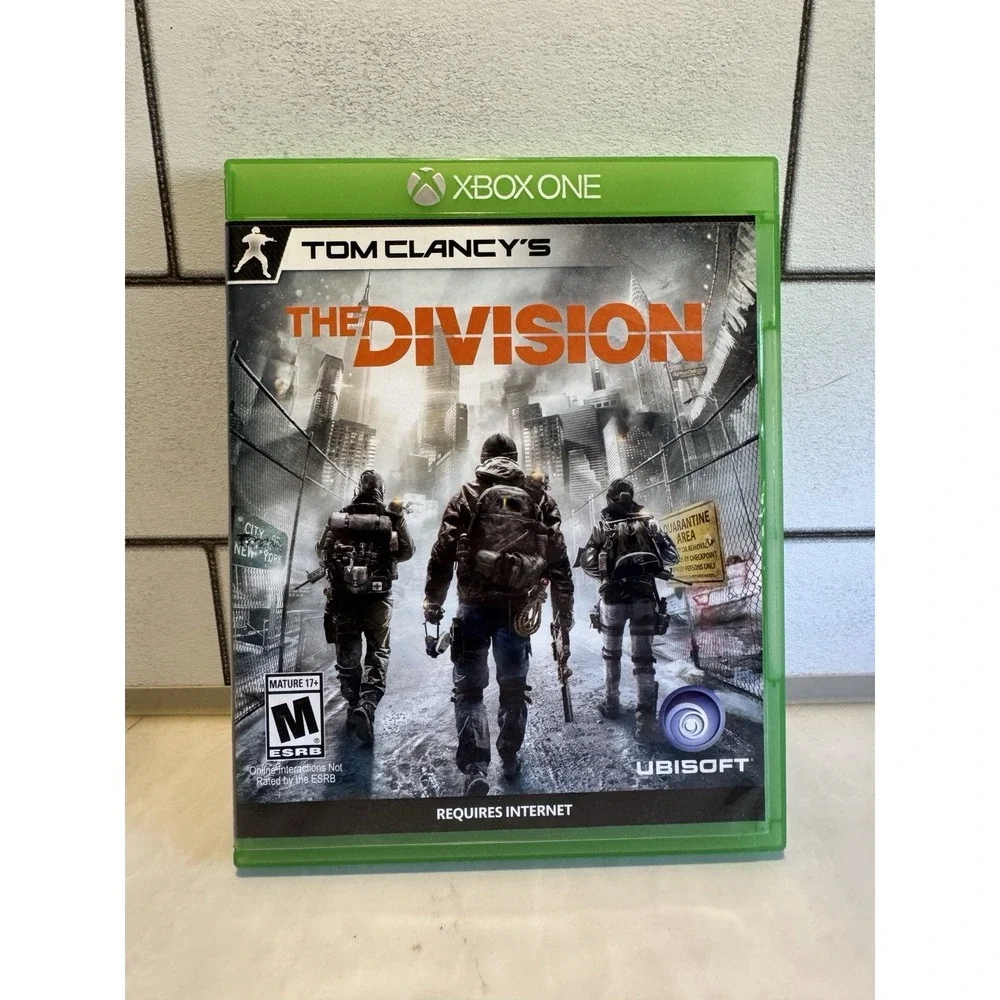 Tom Clancys The Division Xbox One CIB No Manual Fast Shipping Good Condition